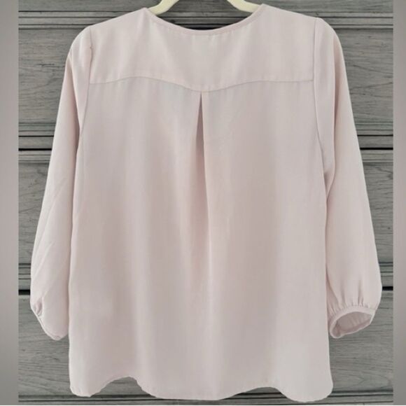 H&M 💯 Poliéster Pink 3/4 Sleeve Buttoned Tie Front Blouse Size 12 - Picture 2 of 5